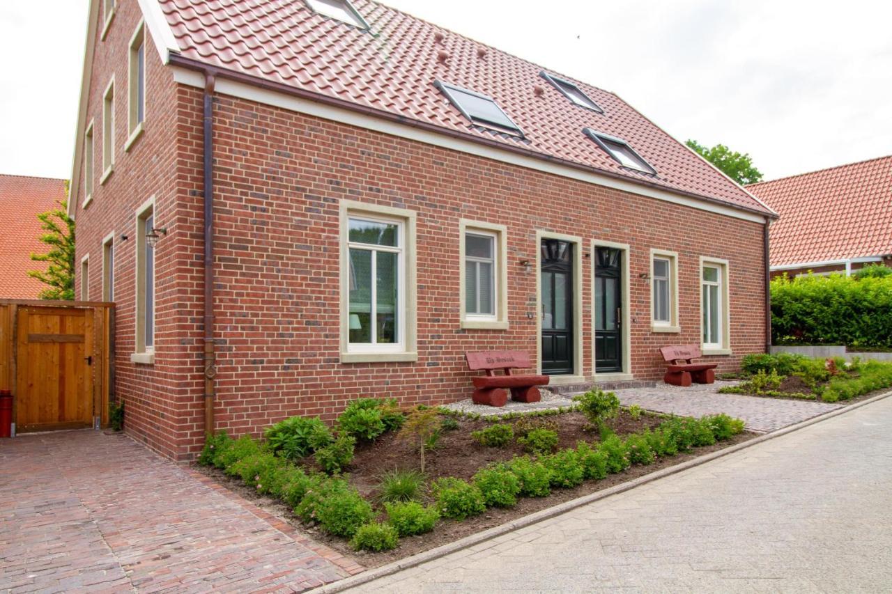 Up Besoeoek - Rapsbluete Mit Infrarotsauna Krummhörn Exteriér fotografie